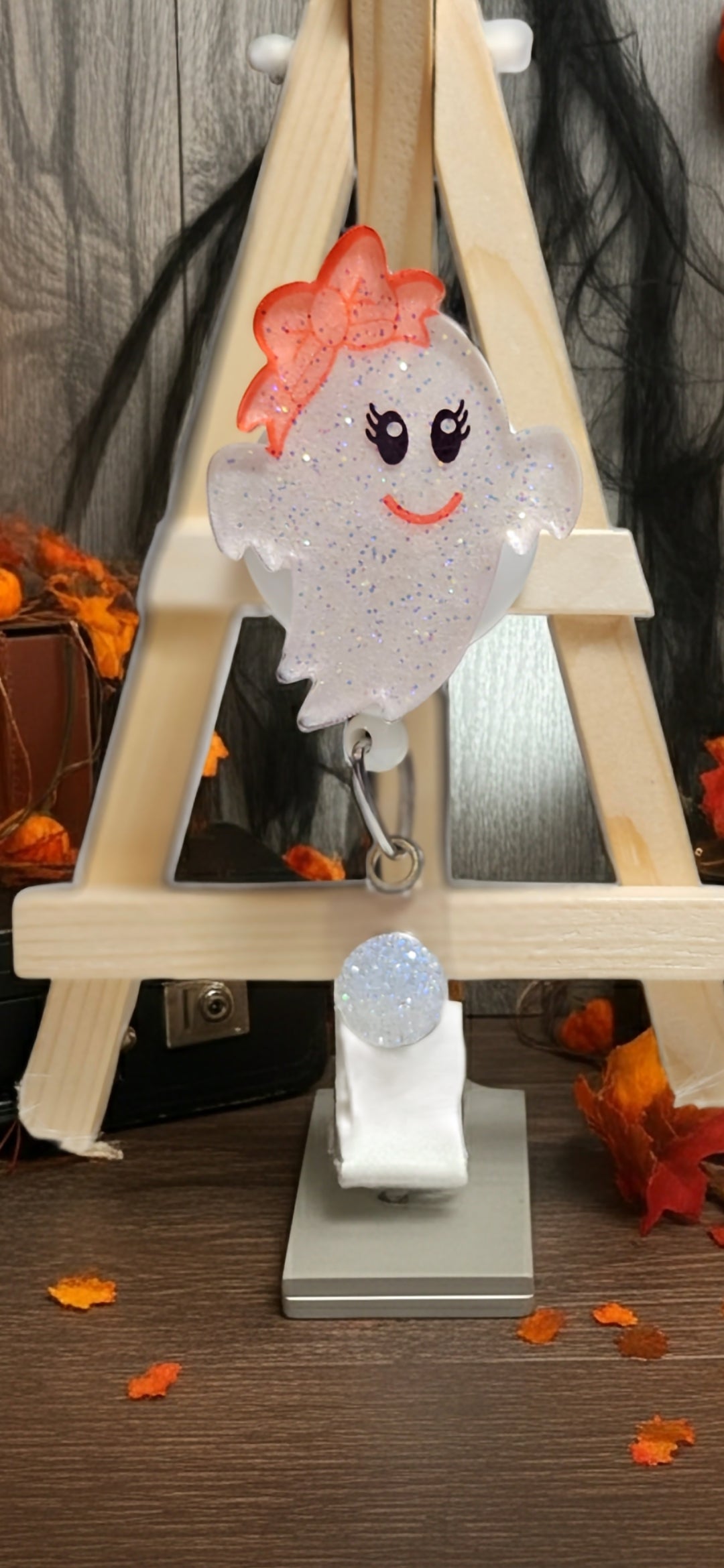 Ghost With Bow Badge Reel