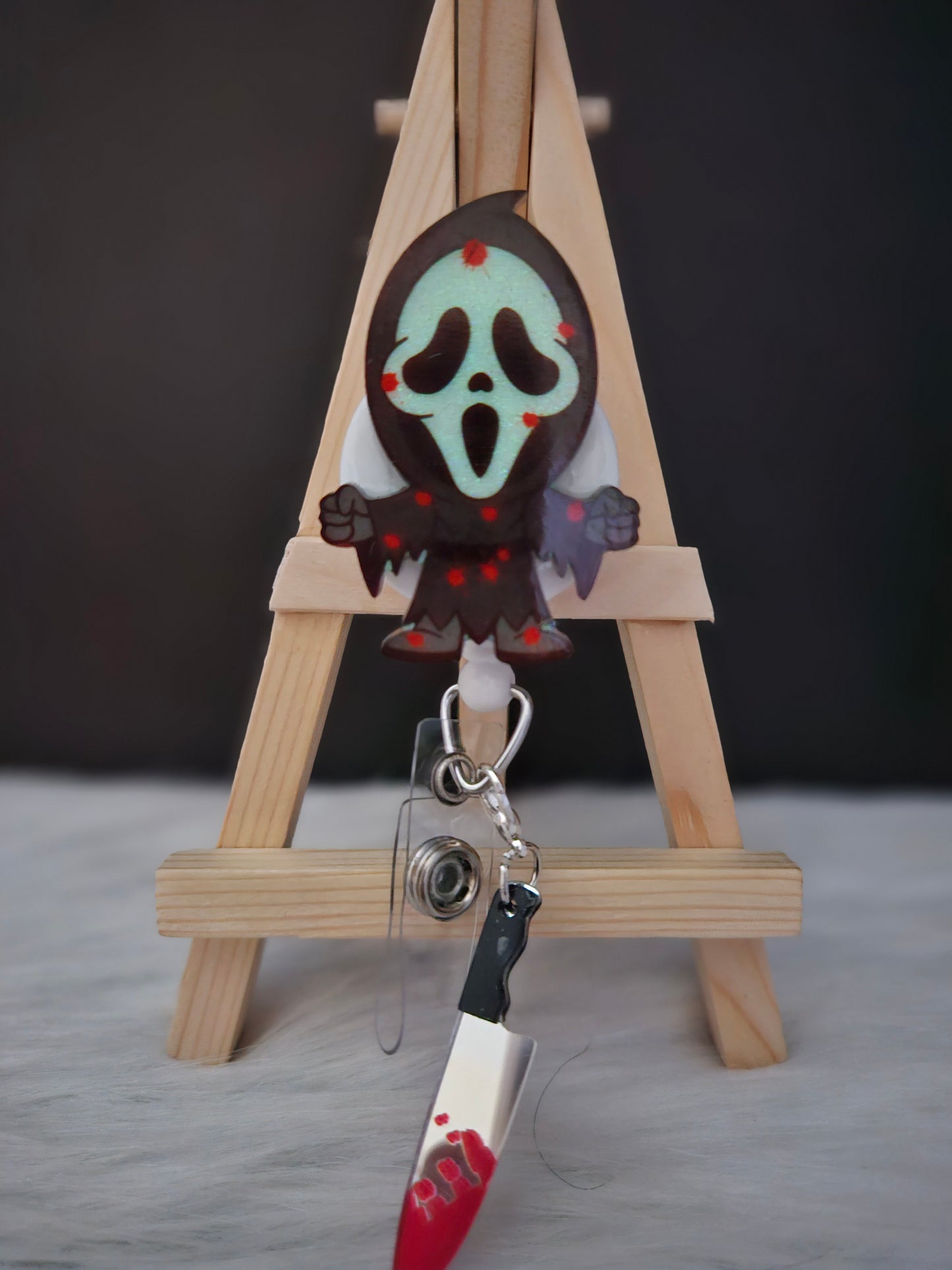 Glow In The Dark Scream Badge Reel