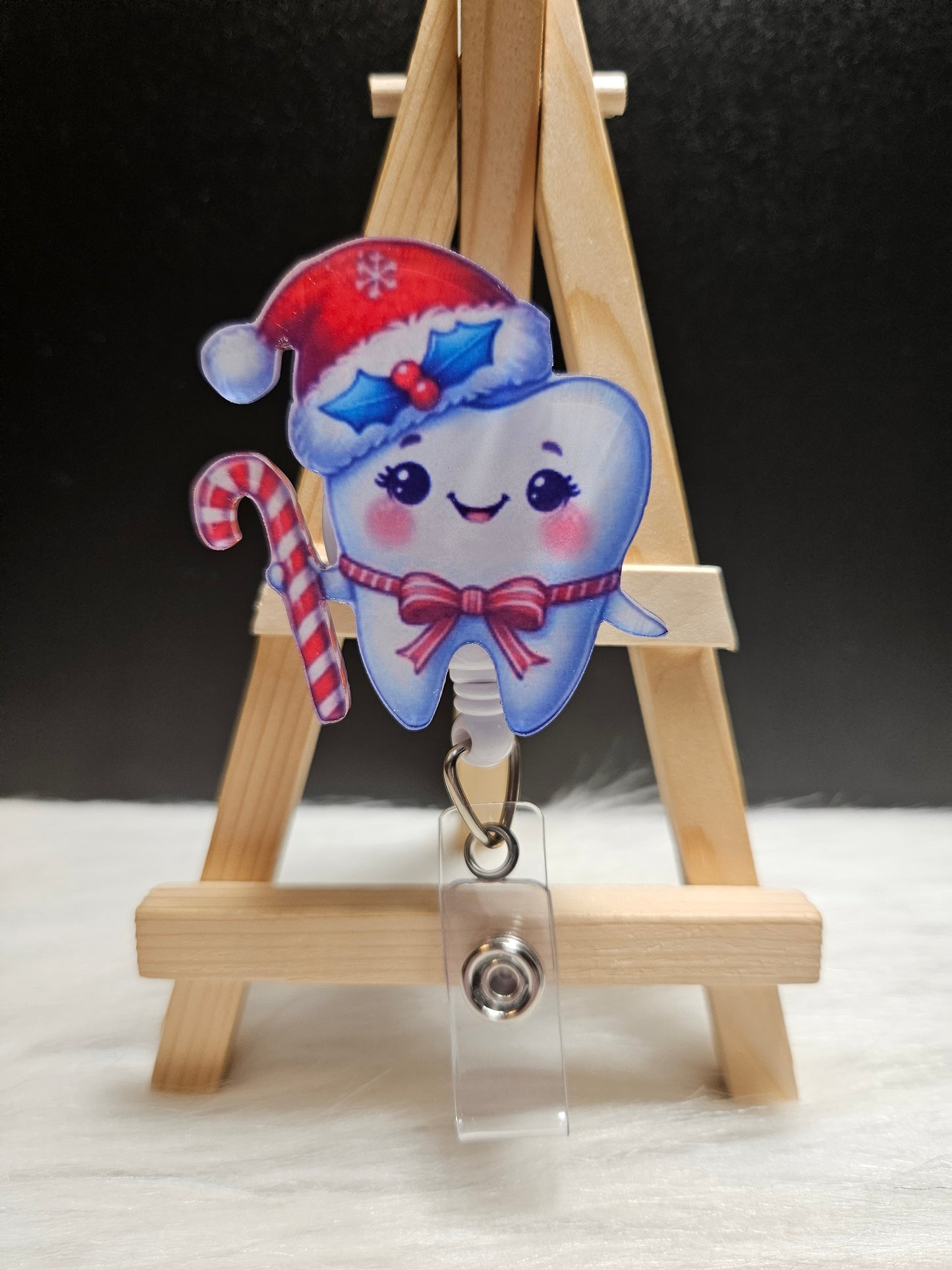 Holiday Tooth Badge