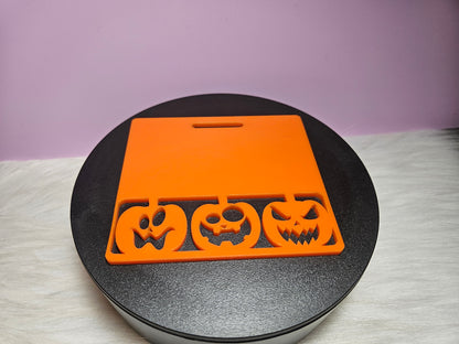 Badge Buddy Pumpkins