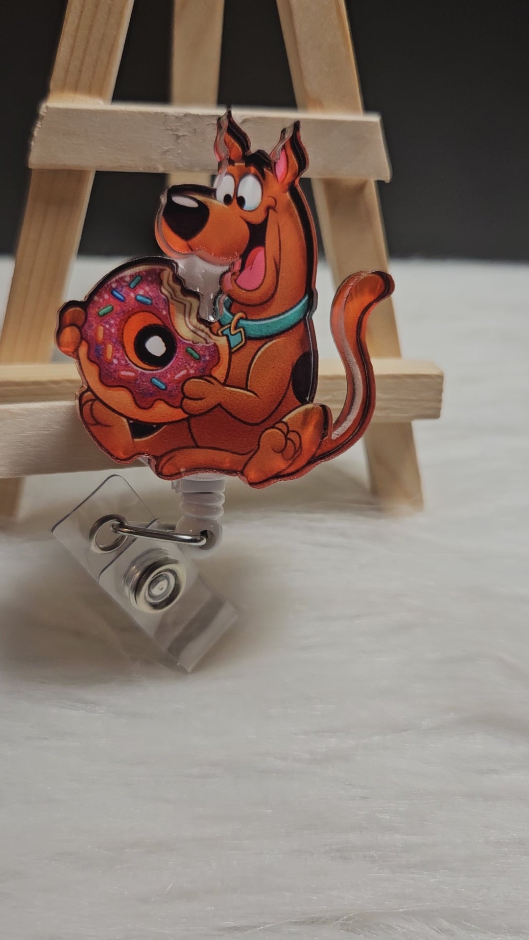 Scooby Doo character badge reel with retractable ID cord
