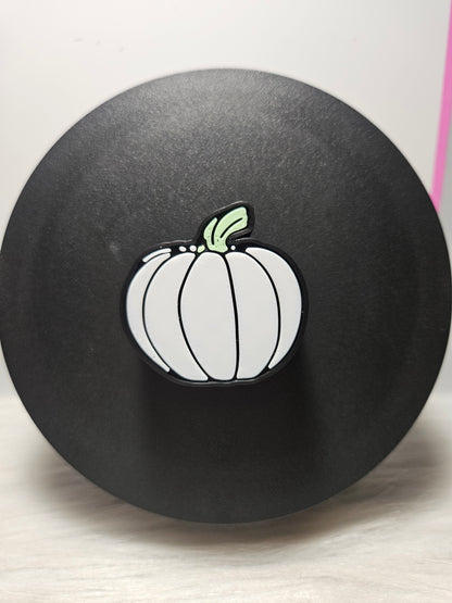 Straw Topper Pumpkin