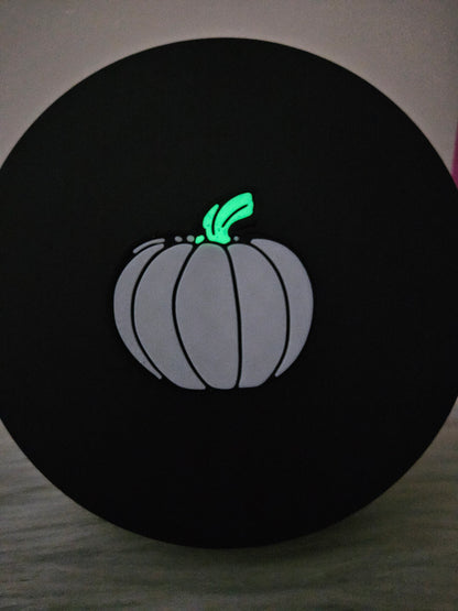 Straw Topper Pumpkin